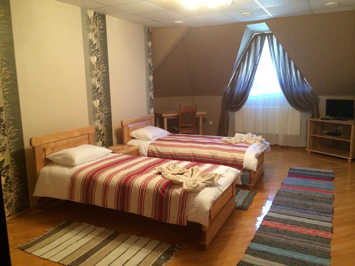 Hotel Svitlytsia Tyachiv Eksteriør bilde